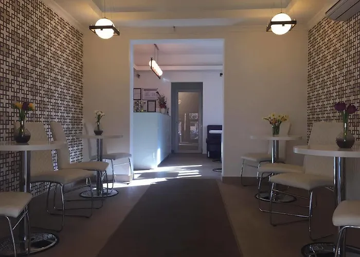 Eden Boutique מלון