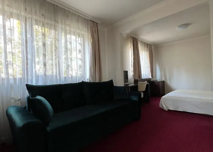 Eden Boutique Βουκουρέστι