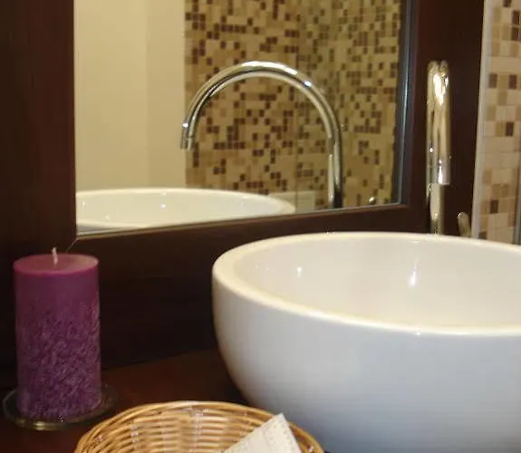 Eden Boutique Hotel 3*