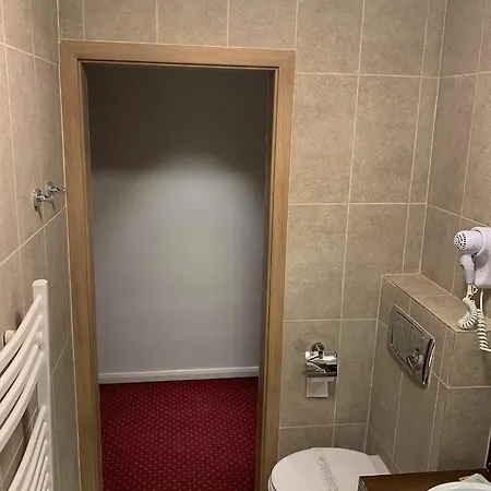 Eden Boutique Hotel 3*